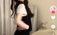 精品一卡2卡三卡4卡含羞草